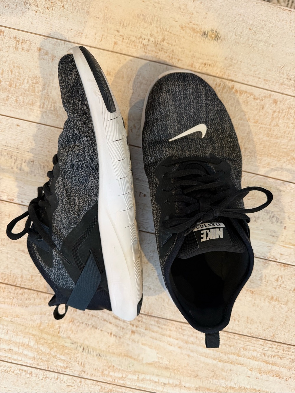 Nike Black & White Knit Trainer Sneakers